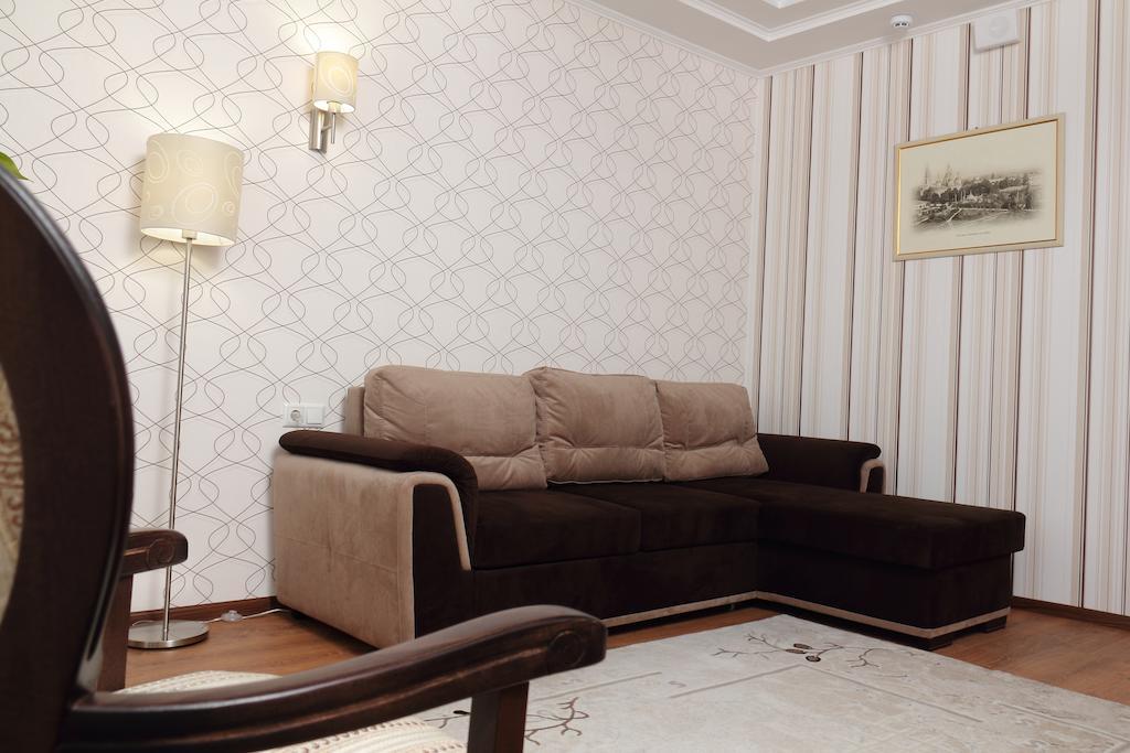 Hotel Aristokrat 波尔塔瓦 客房 照片
