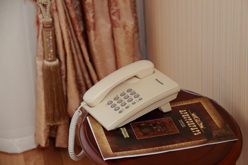 Hotel Aristokrat 波尔塔瓦 客房 照片